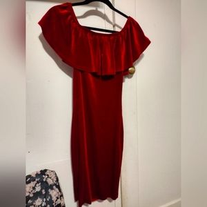 Romantic Red Velvet Dress Size 2-4❤️💋